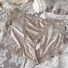 Skin-friendly Ice Silk Underwear Lace Edge Comfortable Satin Underwear Sheath Sexy Seamless Underwear Simple