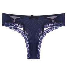 Cross-cut hollow bow panties