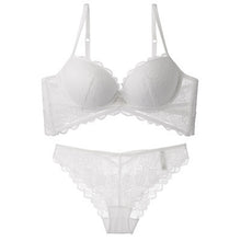 Sexy Lace Gathered Underwear Set, Thin Upper And Lower Thick Hollow Flower Girl Bra Underwear
