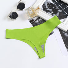 New Style Sexy Breathable Seamless Low-rise Ladies Briefs One-piece Thong Panties