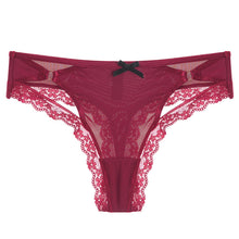 Cross-cut hollow bow panties