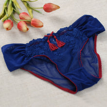 Hollow breathable hanging panties