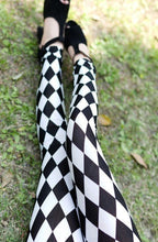 Black And White Square Diamond Check Cropped Trousers - Bay Buy Shopping