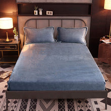 Flannel bedspread and hats bed cover thickened to keep warm - Bay Buy Shopping