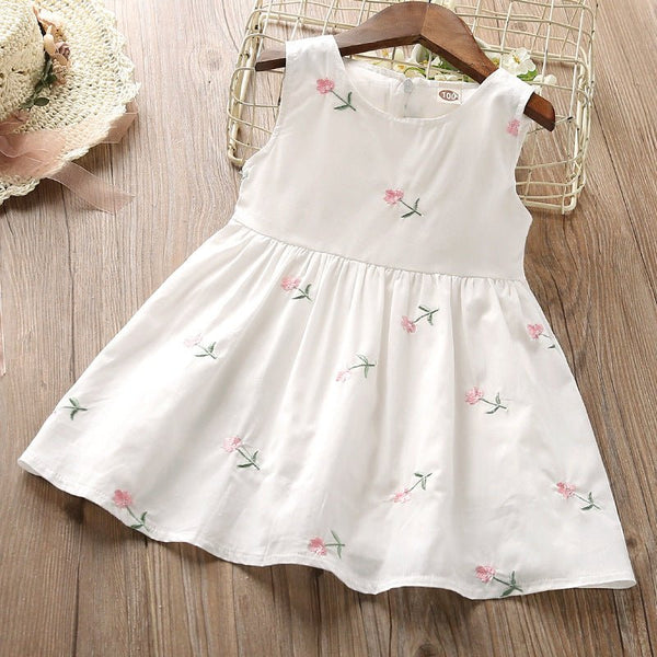 Floral Embroidered Skirt With Small Flowers - Bay Buy Shopping